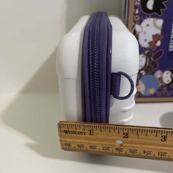 2023 Anna Sui x Sanrio 7 Eleven Cinnamoroll Crossbody Case with Strap - Picture 12 of 13